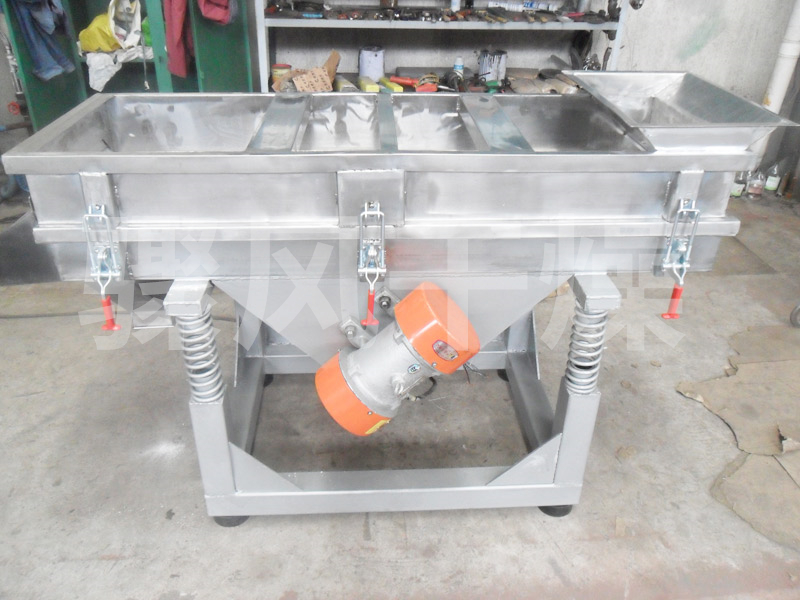 FS系列方形振动筛